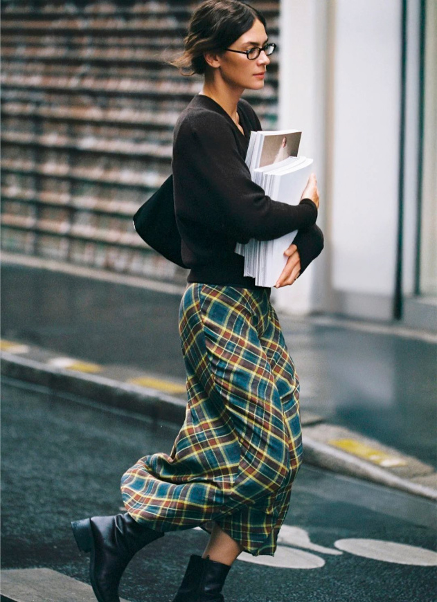 Parfois la fminit toute simple se suffit  elle-mme !