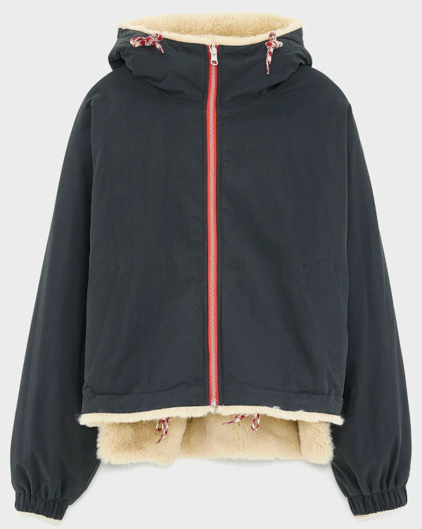 Veste � capuche r�versible