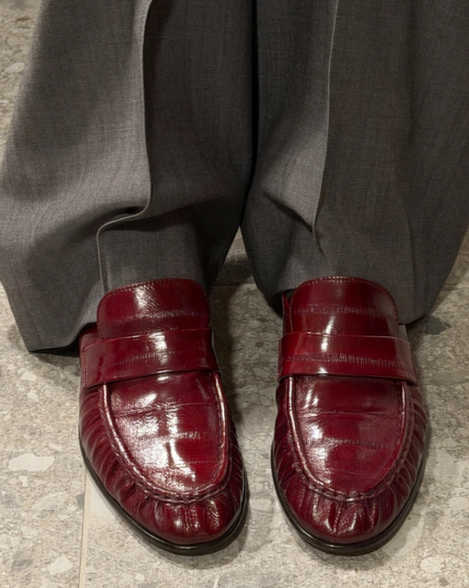 Gris + rouge fonc� = le bon mix