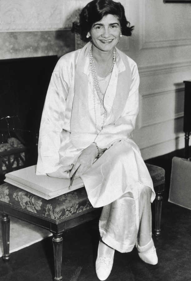 Chic et confortable : deux mots que Gabrielle Chanel faisait rimer si facilement...
