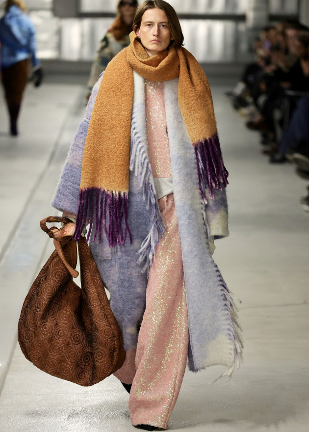 Oui aux paillettes d�clin�es en mode cosy !