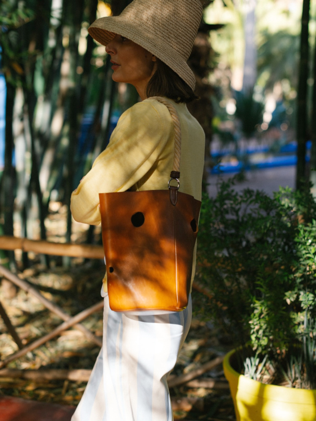 Rien de tel que le fauve pour réveiller le duo jaune/bleu ciel !