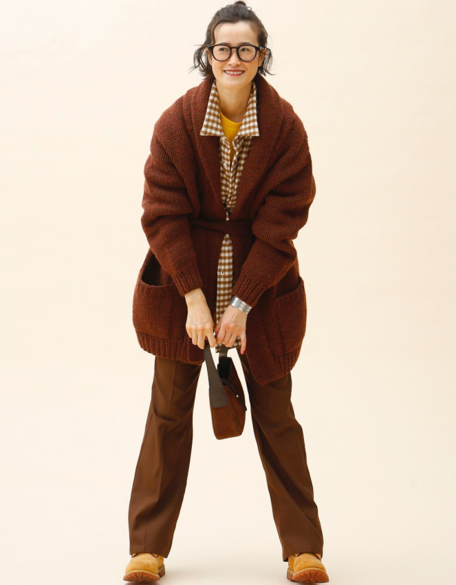 Marron + touche de jaune = le bon mix