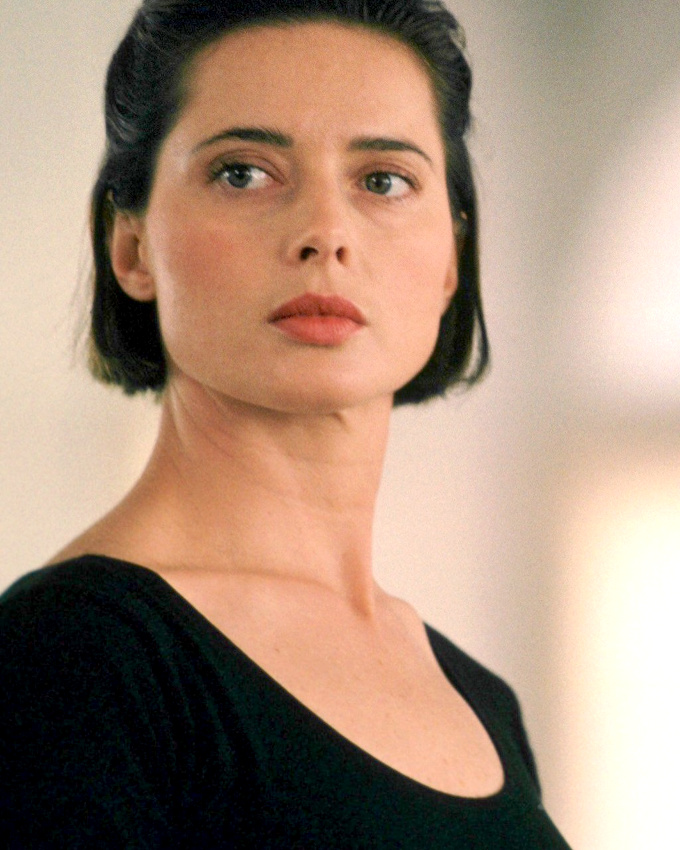 Travailler son port de tête : plus efficace pour l'allure que n'importe quelle astuce fashion !