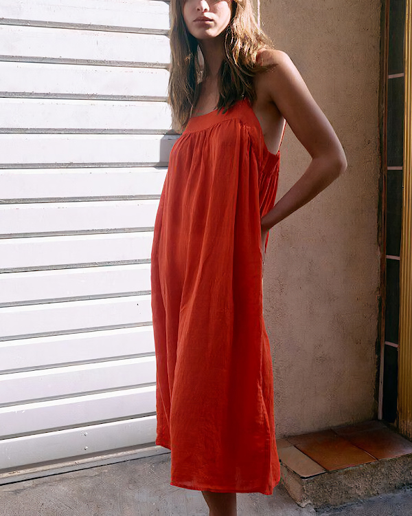 Robe longue rouge orangé ample à encolure dégagée et fines bretelles