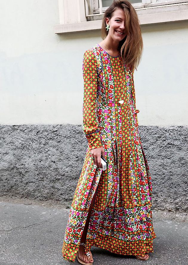 Datant de plus de 15 ans, cette robe Aquilano Rimondi n'a pas perdu une once de désirabilité !