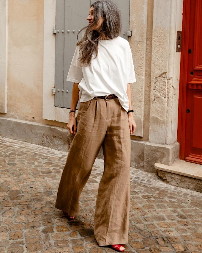 Rien de tel qu'une petite touche de rouge pour relever le duo caramel/blanc !