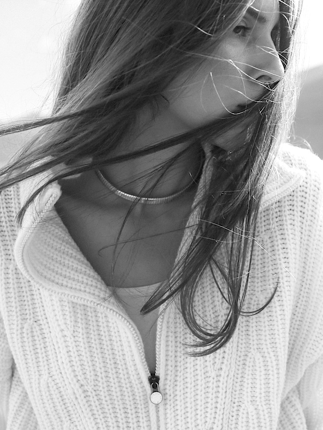 Quand le pull camionneur devient ultra féminin...