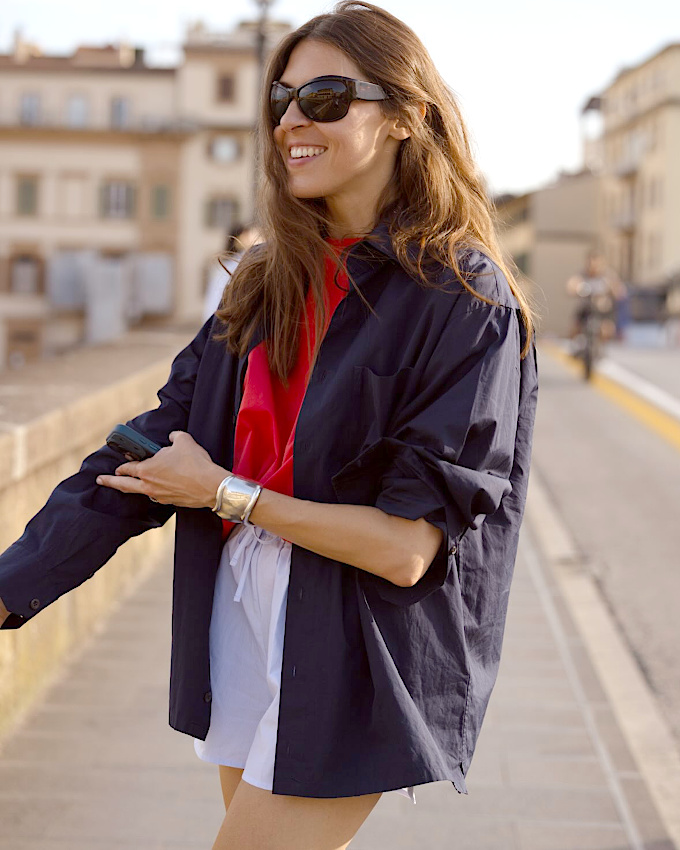 Le short : le meilleur ami des tenues color-block !