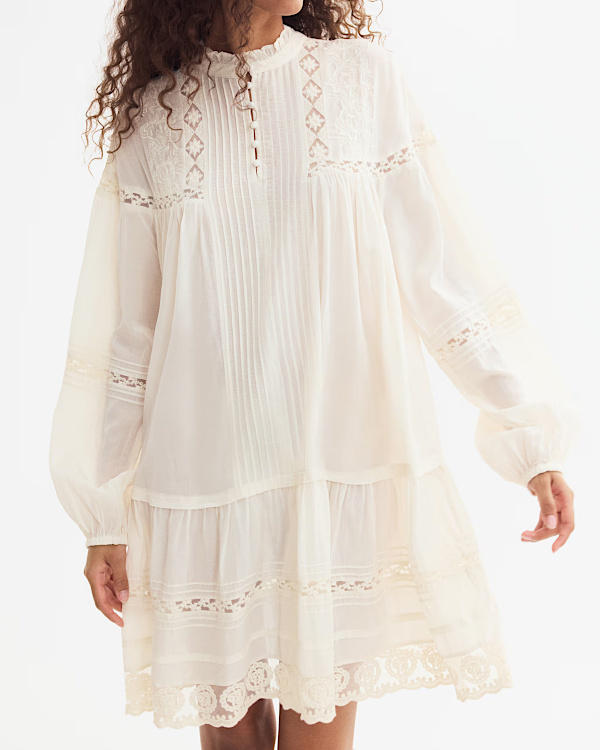 Robe tunique avec dentelle