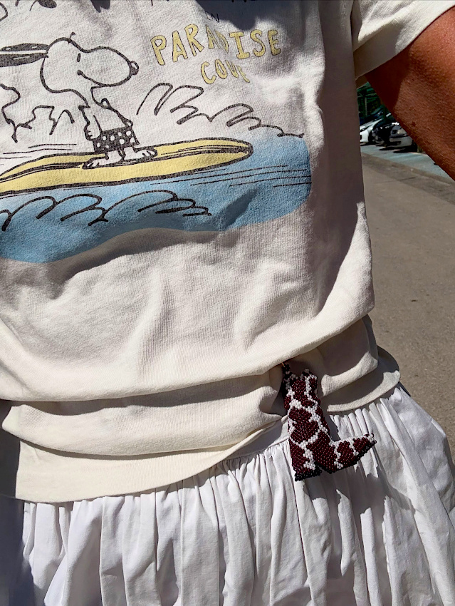 Tee-shirt vintage + jupon romantique = le bon mix