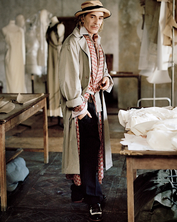 Trench + robe de chambre = le bon mix