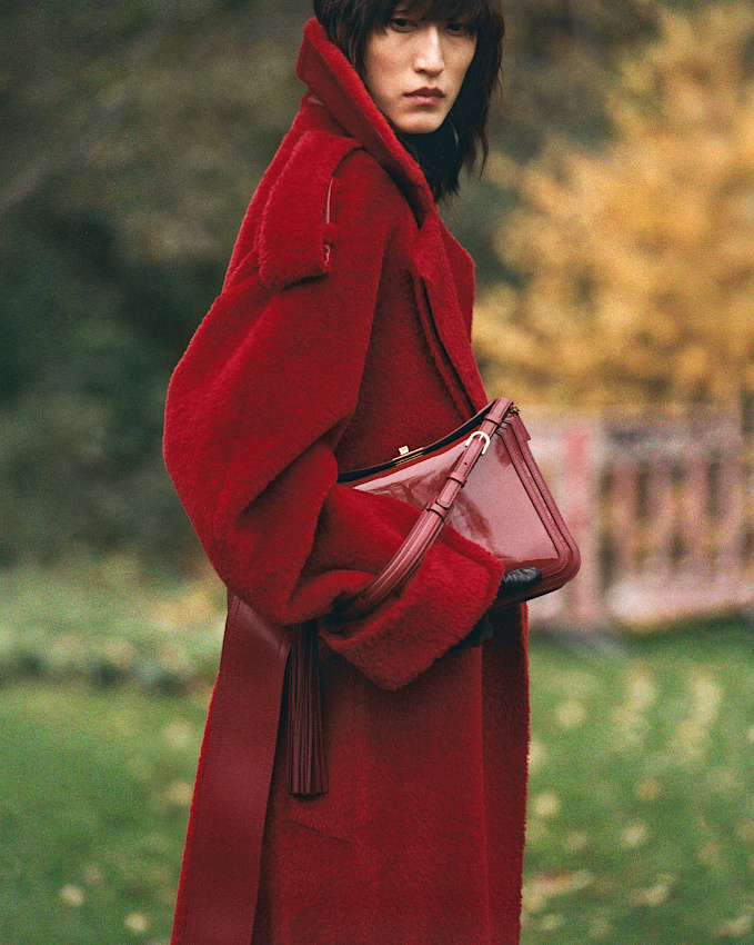 Rouge + duo de textures = le bon mix